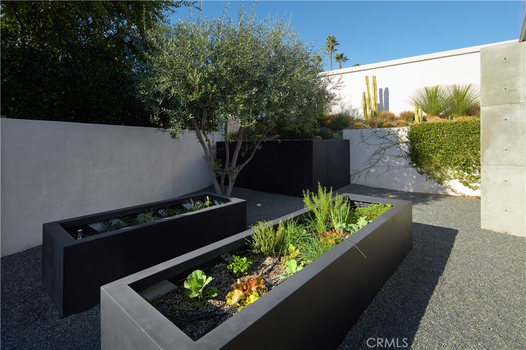 2460 Monaco Drive Property Photo 41