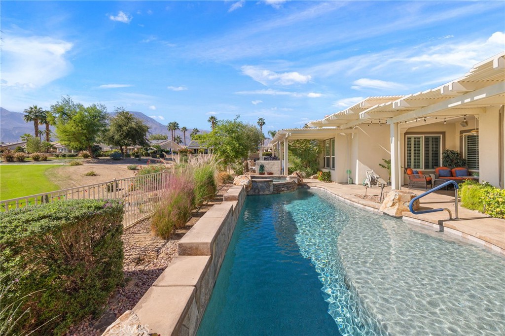 81687 Desert Willow Property Photo 10