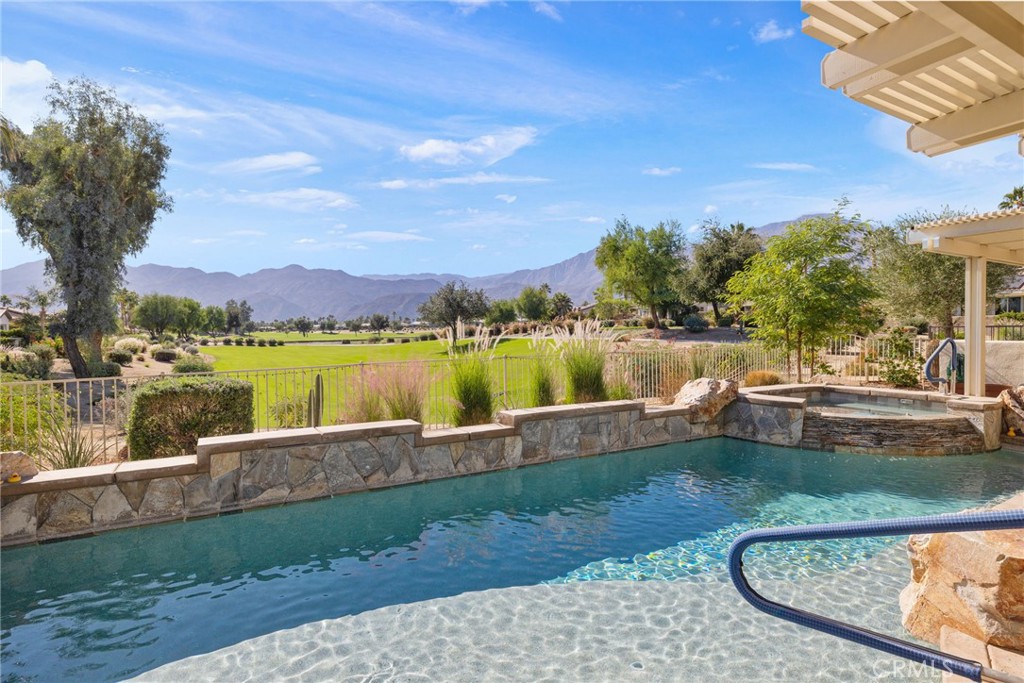 81687 Desert Willow Property Photo 11