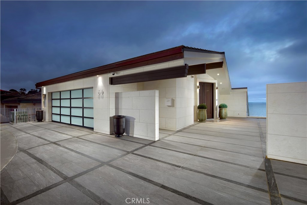 33 Bay Drive Property Photo 2