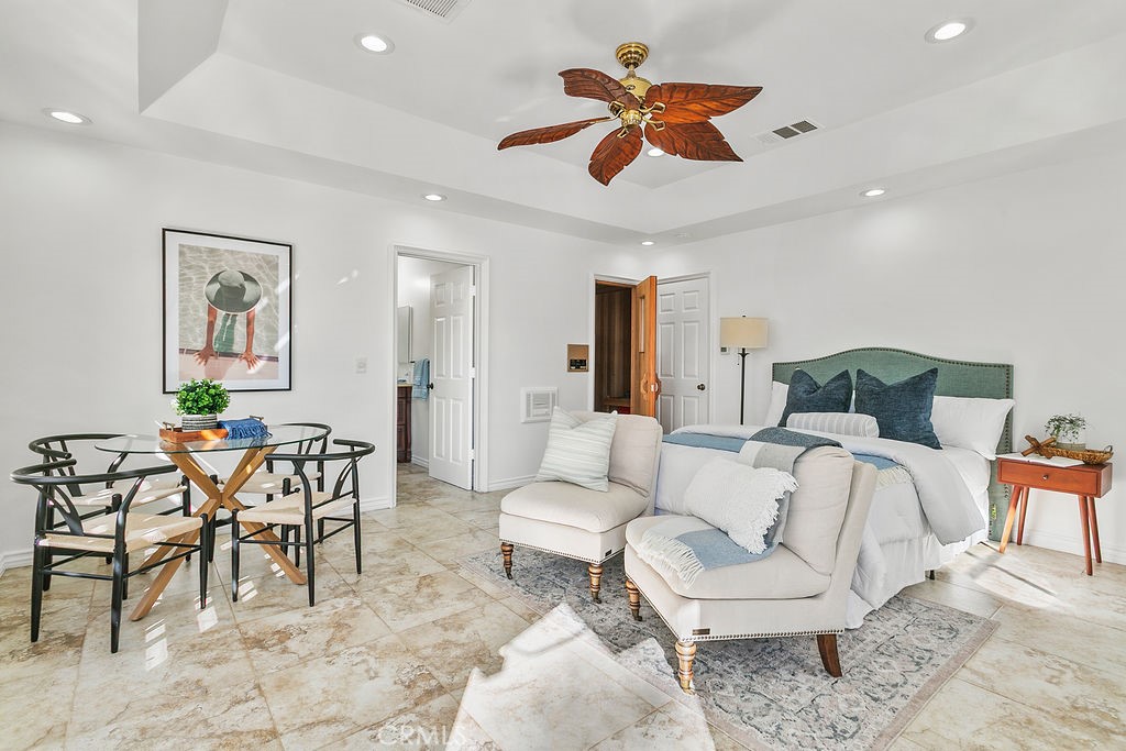 19 Harbor Pointe Property Photo 40
