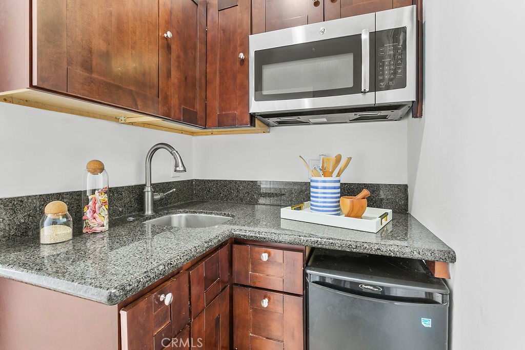 19 Harbor Pointe Property Photo 45