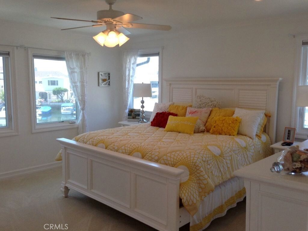 7 Balboa Coves Property Photo 13