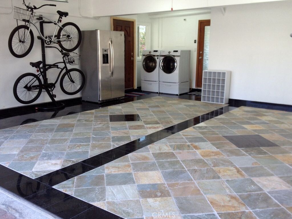 7 Balboa Coves Property Photo 14
