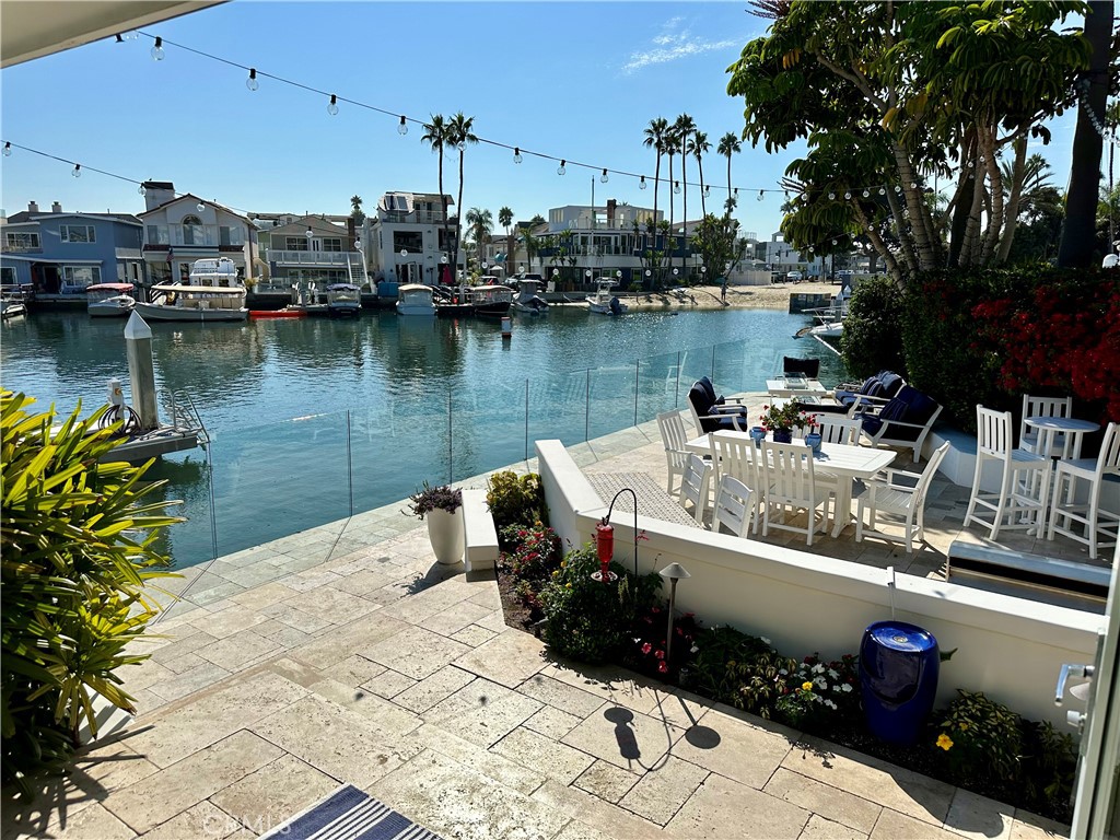 7 Balboa Coves Property Photo 18