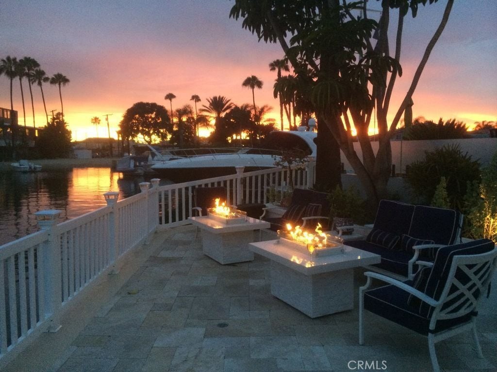 7 Balboa Coves Property Photo 20
