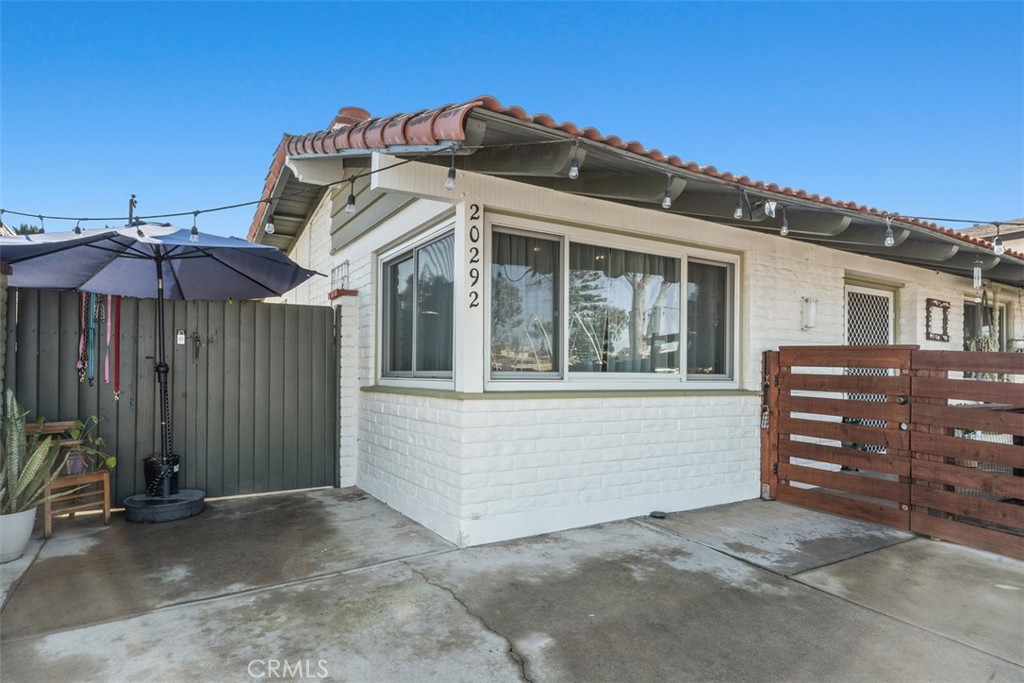 20292 Riverside Property Photo 6