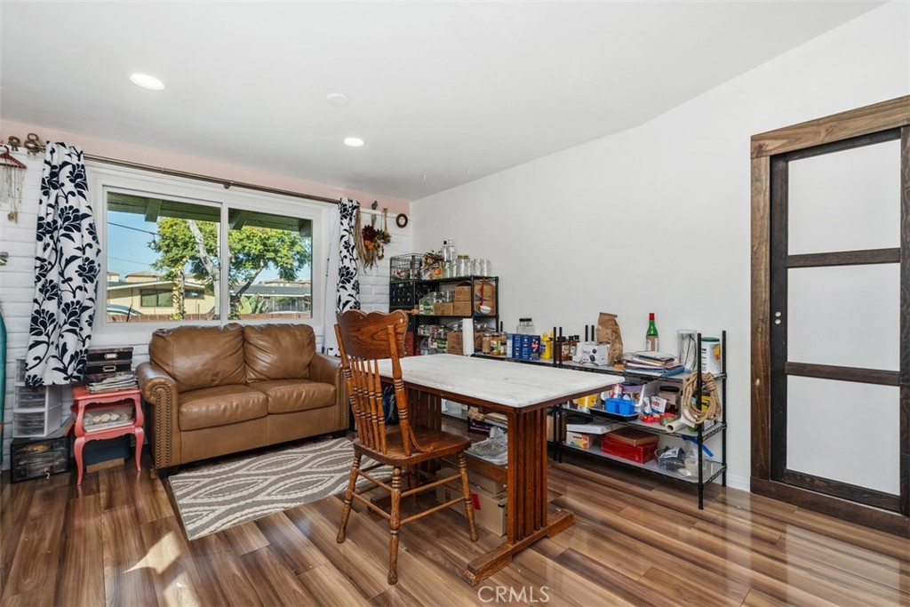 20292 Riverside Property Photo 26