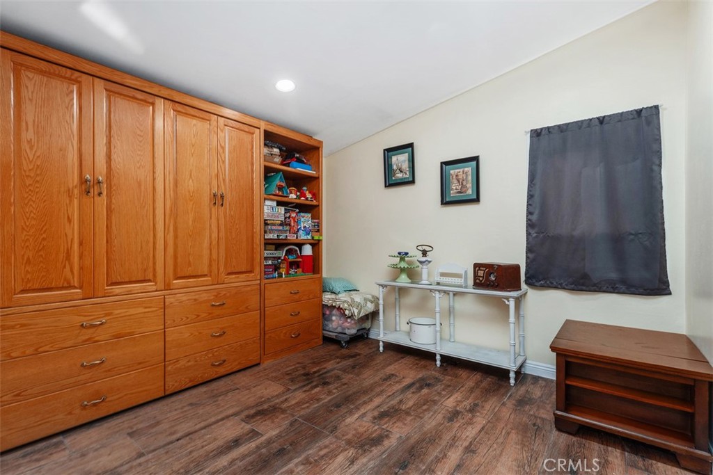20292 Riverside Property Photo 29