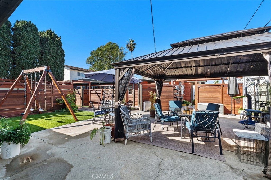 20292 Riverside Property Photo 33