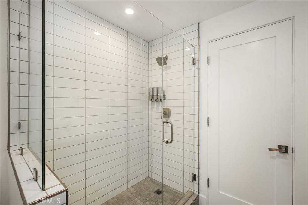 4405 Channel Place Property Photo 10
