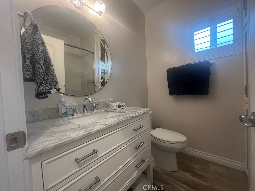25 Saratoga Property Photo 15