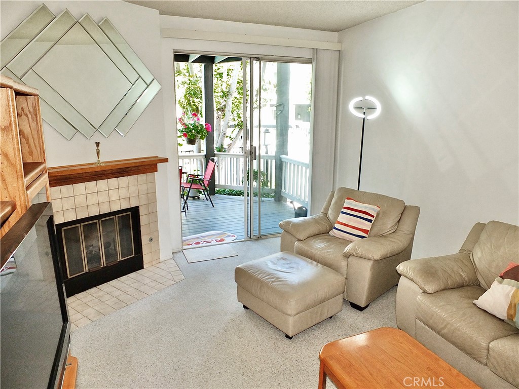 2330 Vanguard F102 Property Photo 15