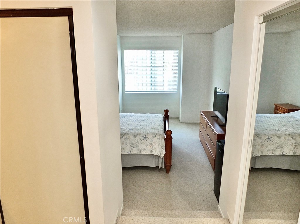 2330 Vanguard F102 Property Photo 26