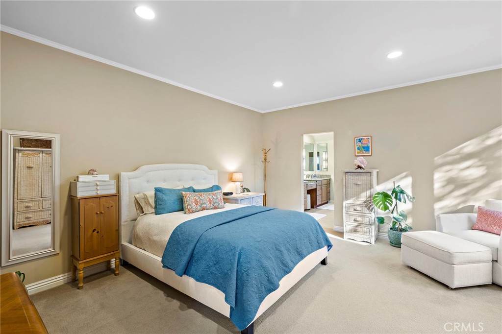 25 Lucerne Street Property Photo 17