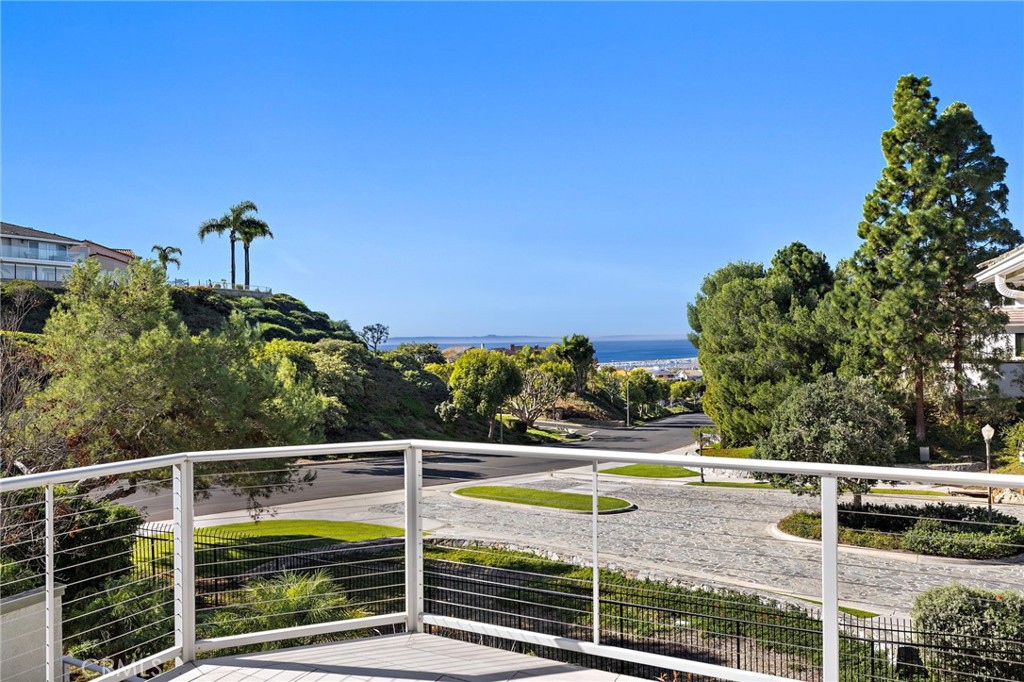 25 Lucerne Street Property Photo 29