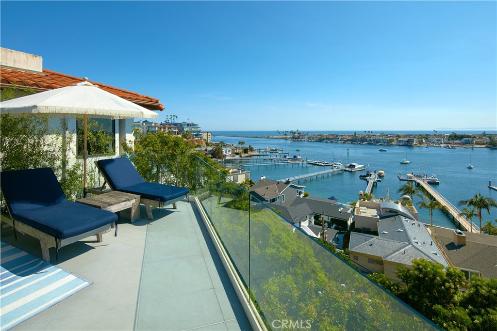 2235 Pacific Drive Property Photo 12