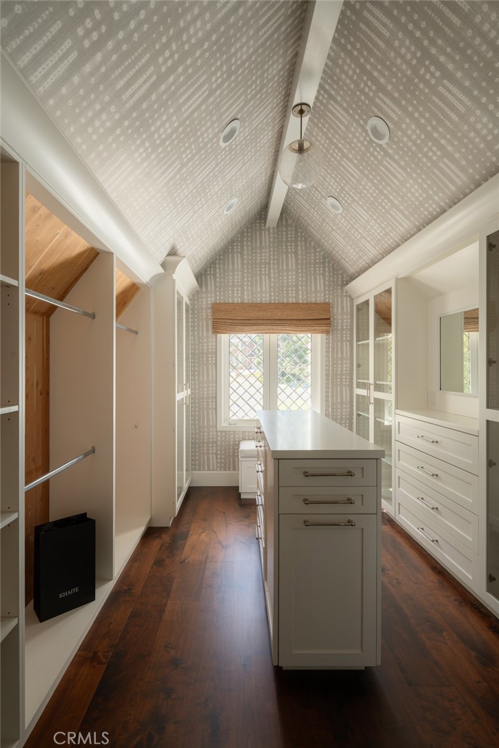 2 Royal Saint George Road Property Photo 13