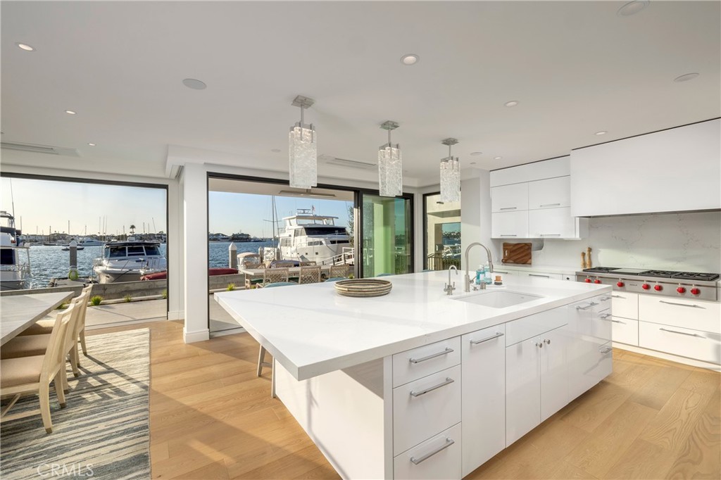 130 S Bay Front Property Photo 13