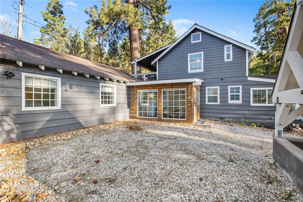 801 Cameron Property Photo 26