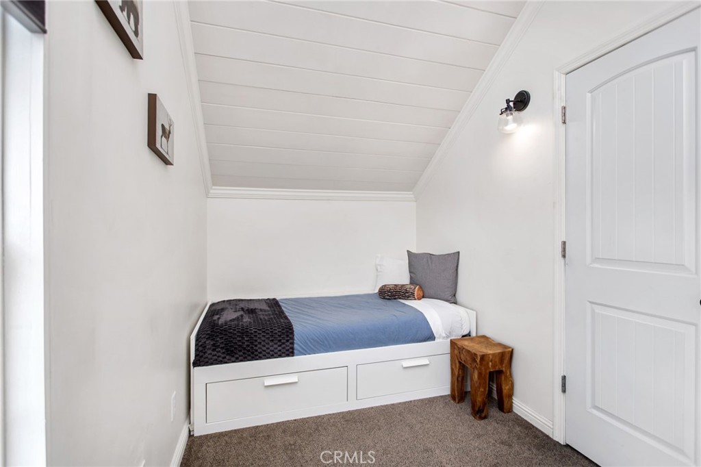 801 Cameron Property Photo 44
