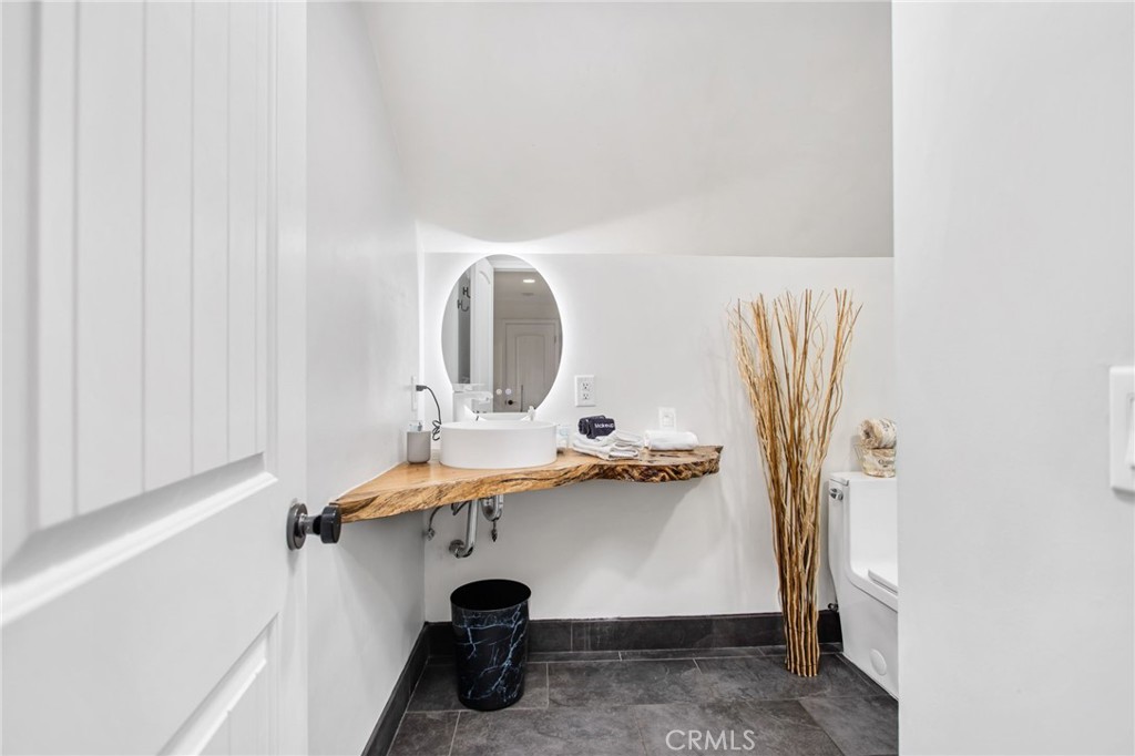 801 Cameron Property Photo 45