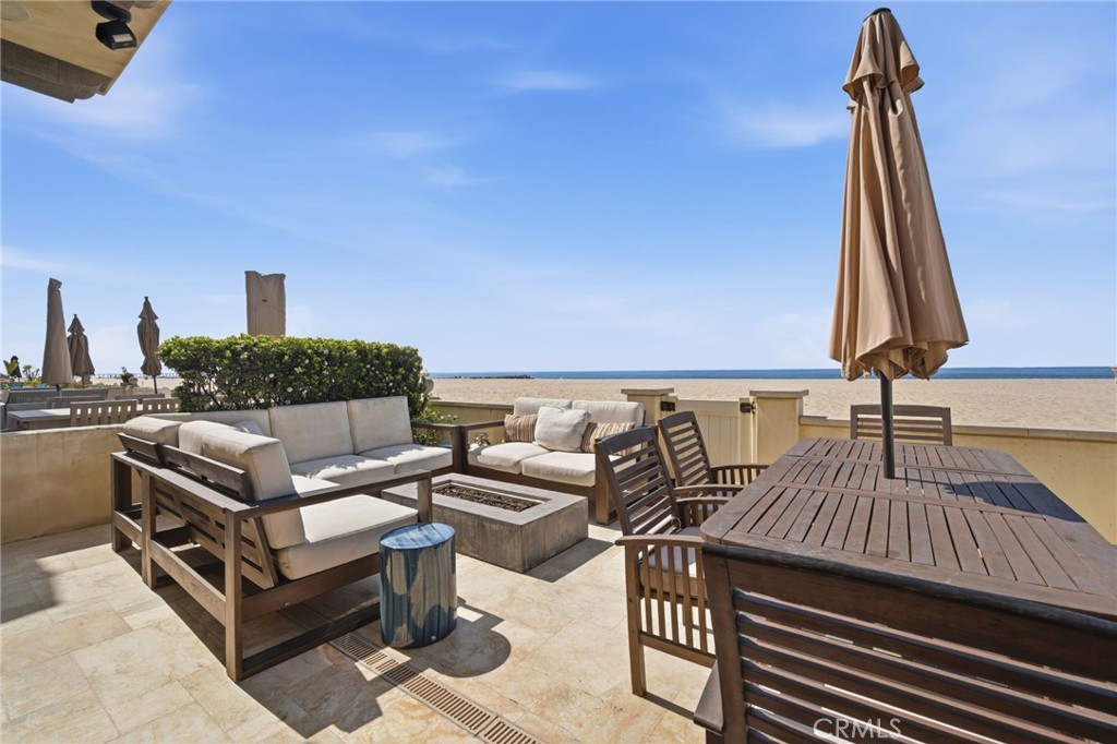 3715 Seashore Drive Property Photo 9