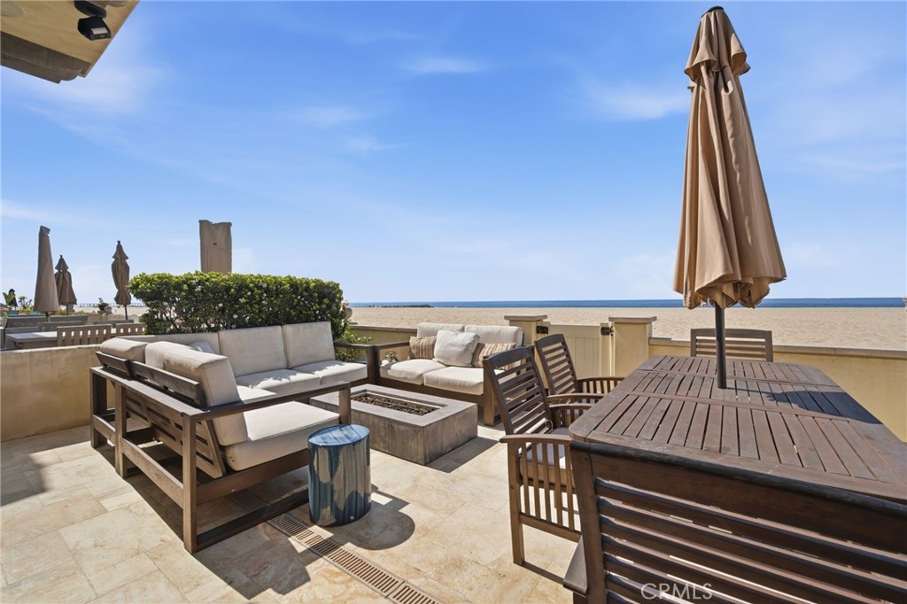 3715 Seashore Drive Property Photo 9