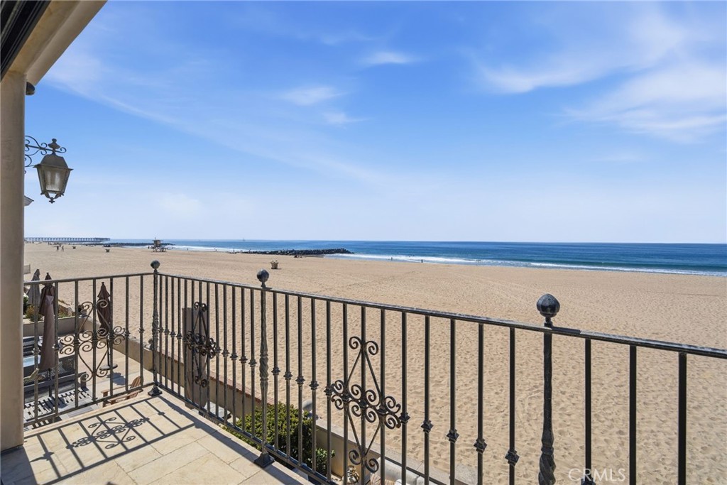 3715 Seashore Drive Property Photo 14