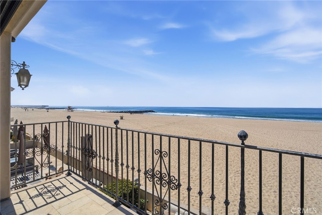 3715 Seashore Drive Property Photo 14