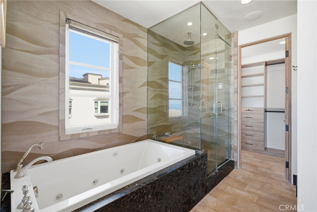 3715 Seashore Drive Property Photo 16