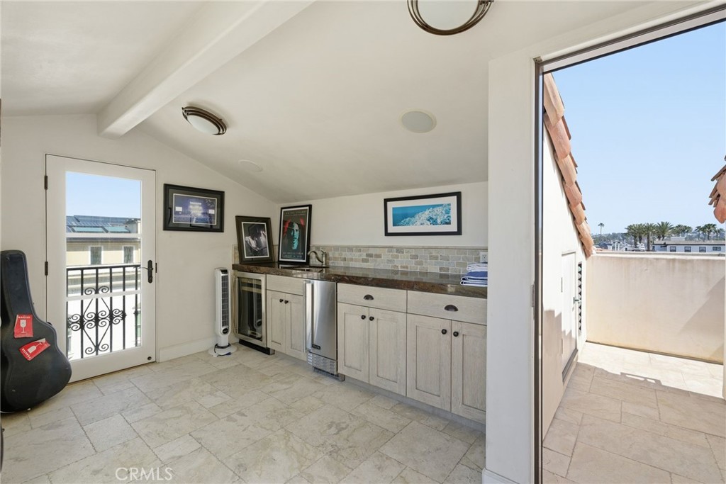 3715 Seashore Drive Property Photo 25
