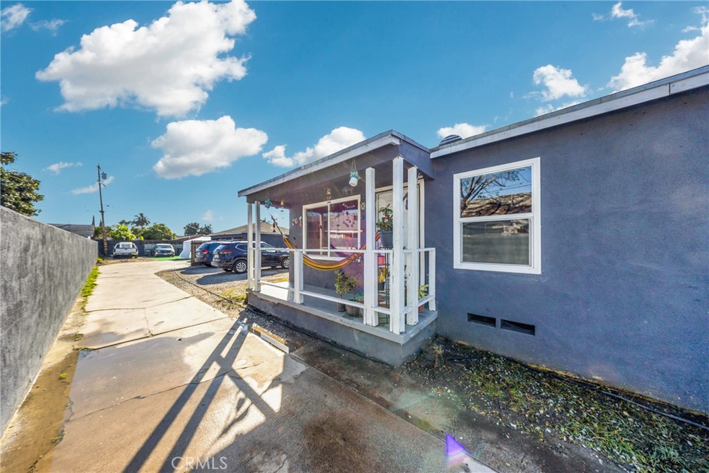 3218 Euclid Property Photo 29