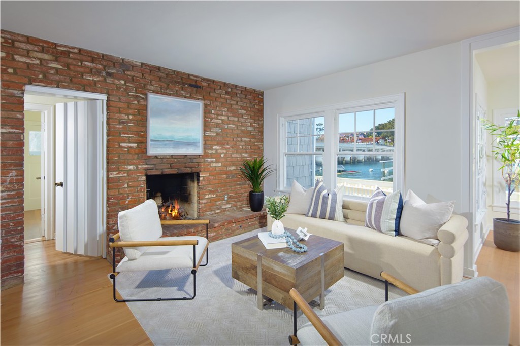 1407 N Bay Front Property Photo 9