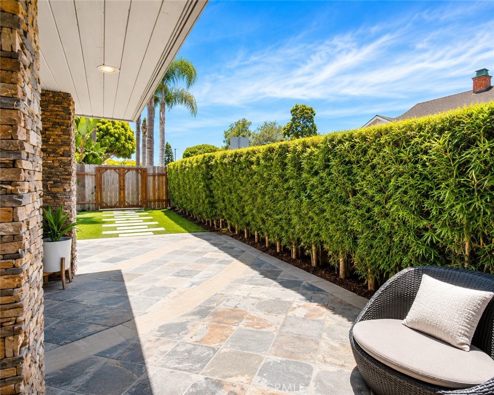 501 Aliso Ave. Property Photo 6