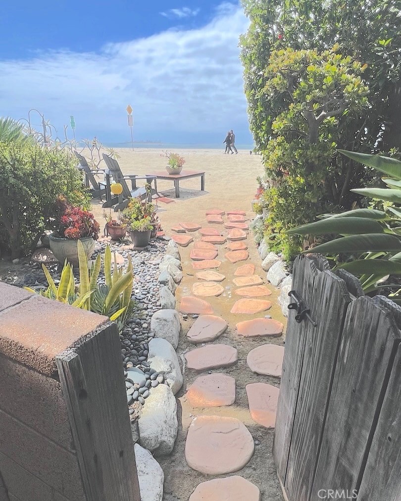 1200 E Ocean 12 Property Photo 7