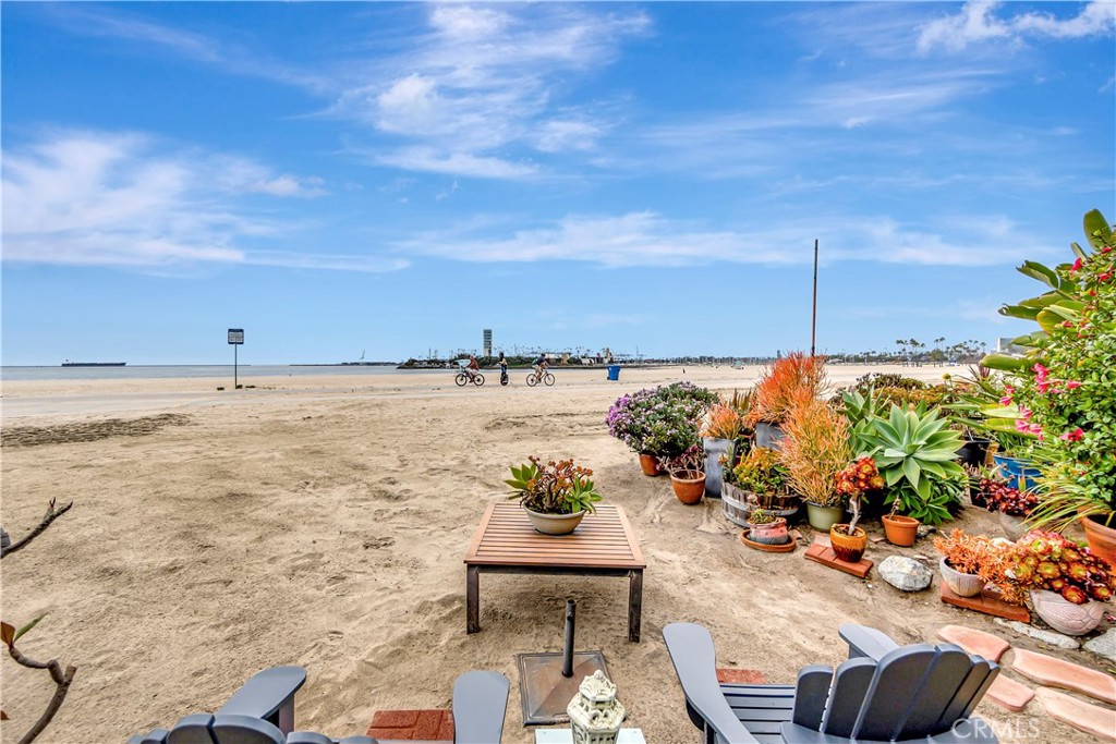 1200 E Ocean 12 Property Photo 12