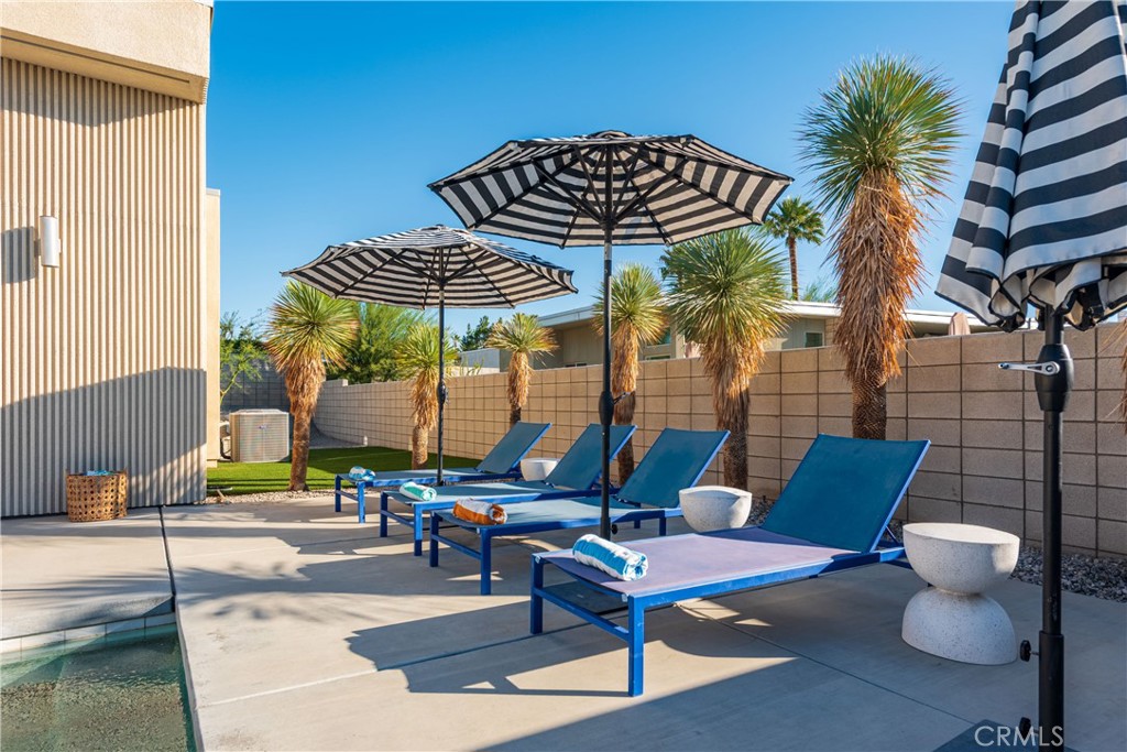 1126 Lucent Court Property Photo 6