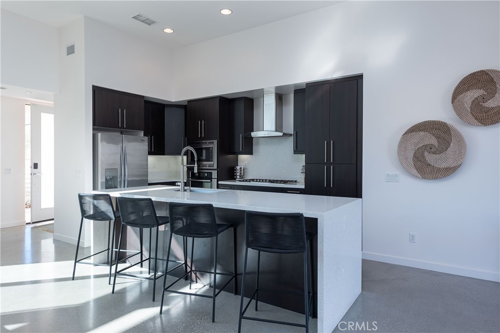 1126 Lucent Court Property Photo 16