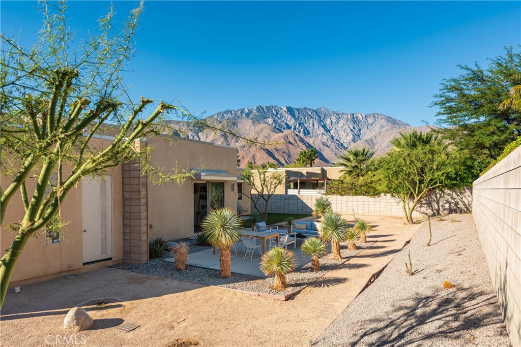1126 Lucent Court Property Photo 36