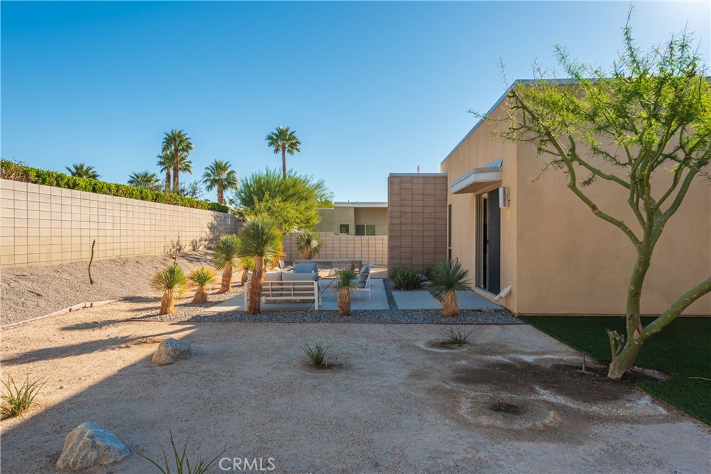 1126 Lucent Court Property Photo 38