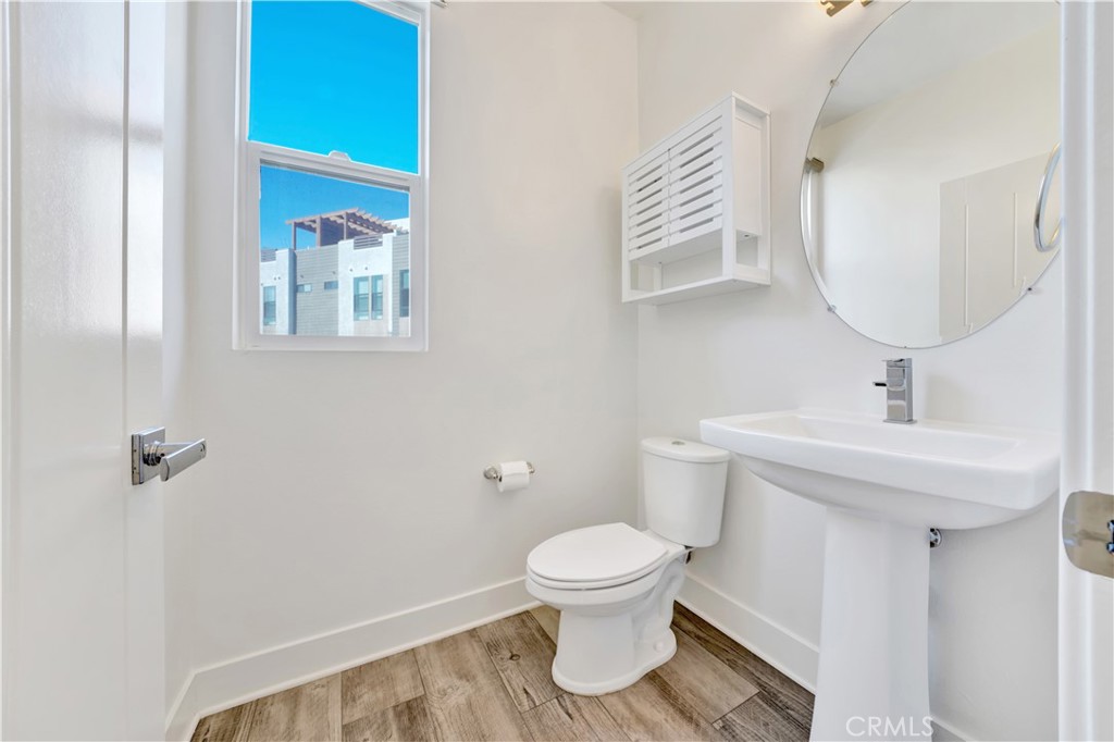 1658 Topanga Property Photo 15