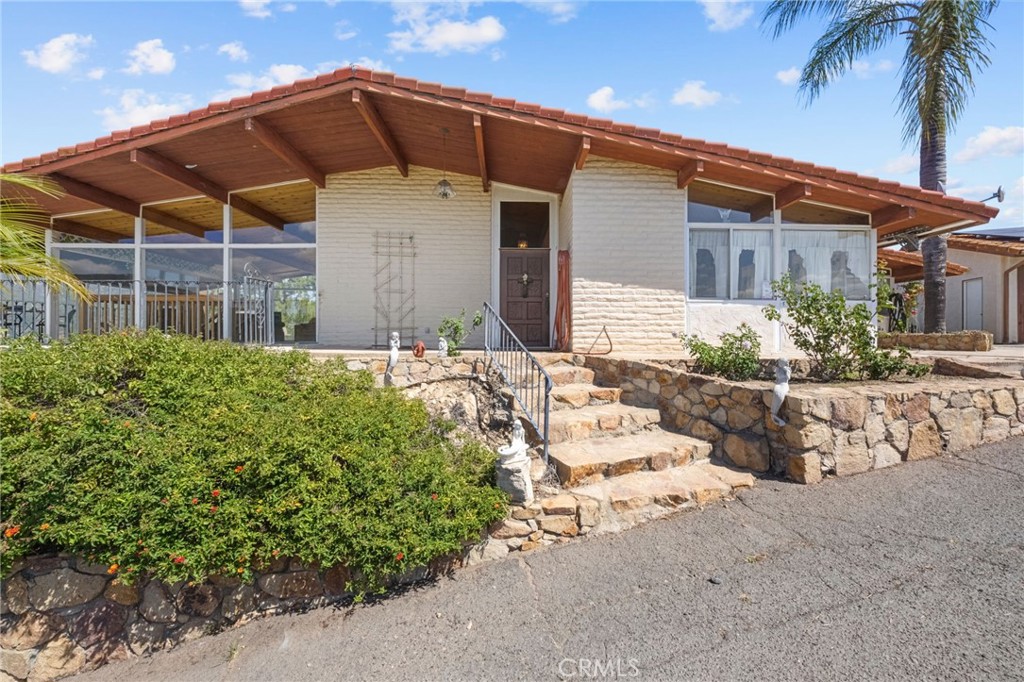 39435 De Luz Rd Property Photo 10