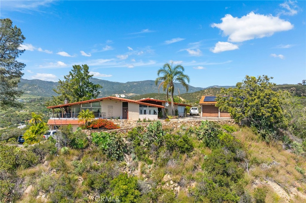 39435 De Luz Rd Property Photo 13