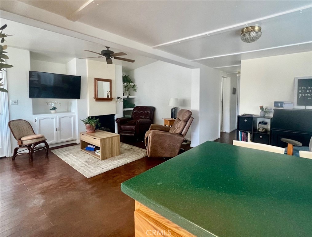 69 Saratoga Property Photo 11