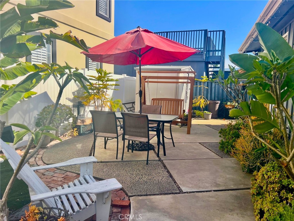 69 Saratoga Property Photo 19