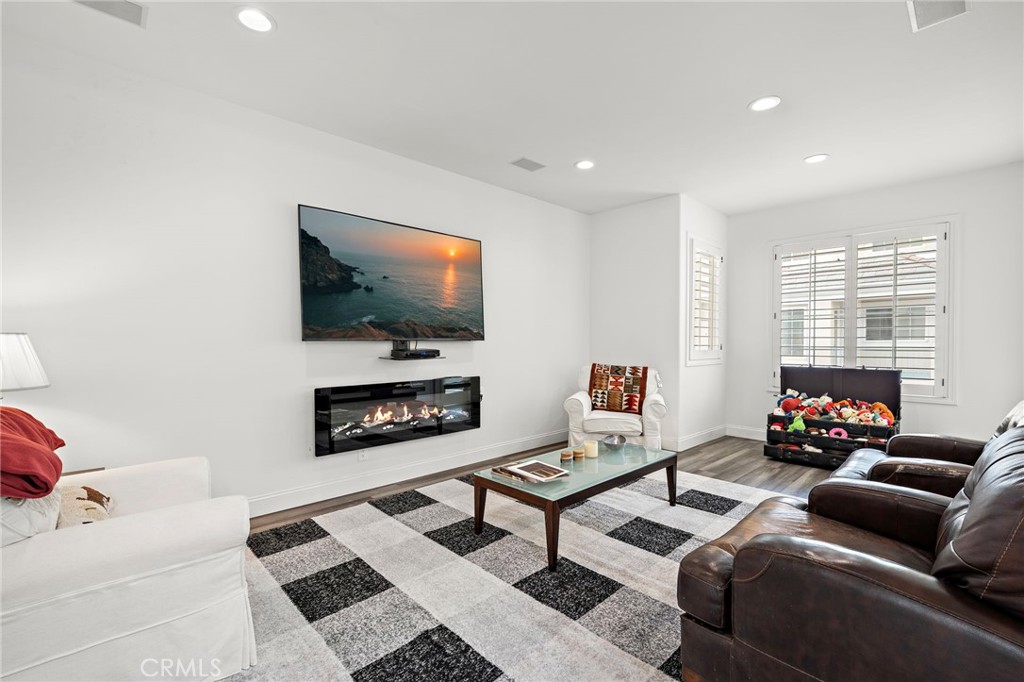 44 Chandon Property Photo 21