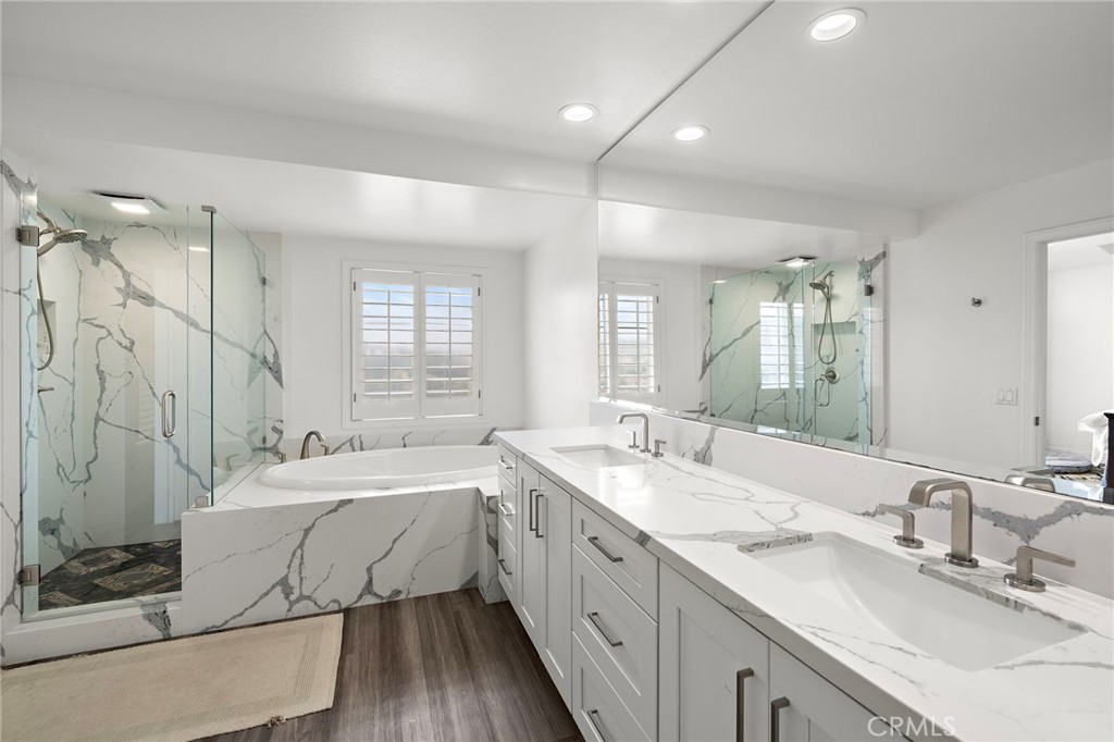 44 Chandon Property Photo 29