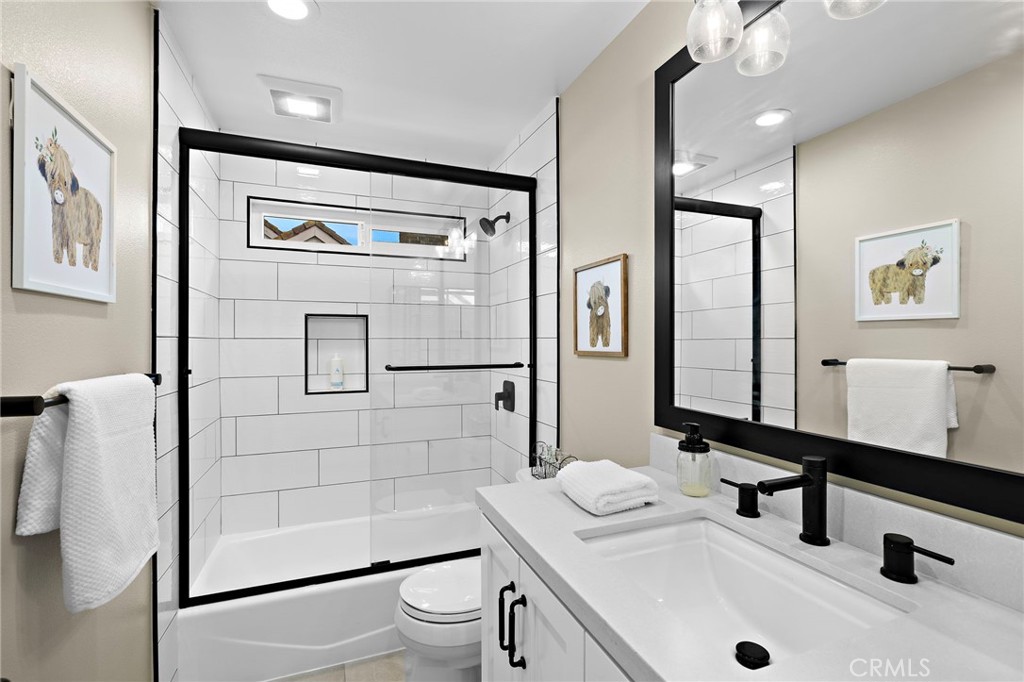 27562 Lost Trail Drive Property Photo 33