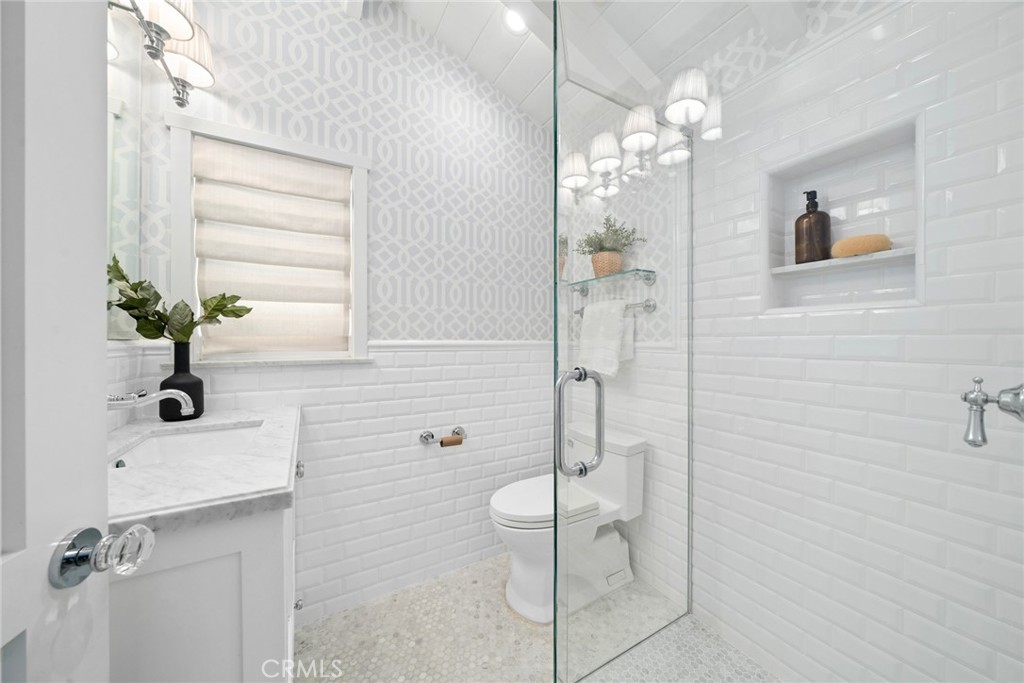 1730 E Ocean Boulevard Property Photo 18
